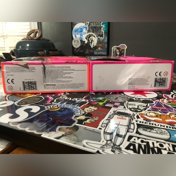 Capsule Chix Holo Glow & Sweet Circuits Collection - Picture 6 of 6